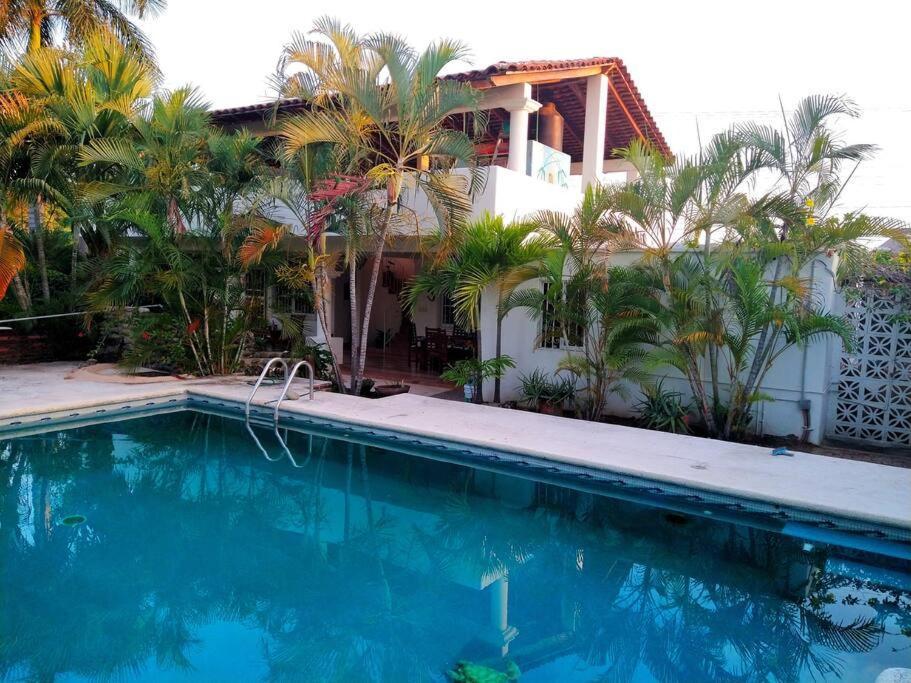 Lush Garden House Near Beaches With Private Pool. بويرتو إسكونديدو المظهر الخارجي الصورة